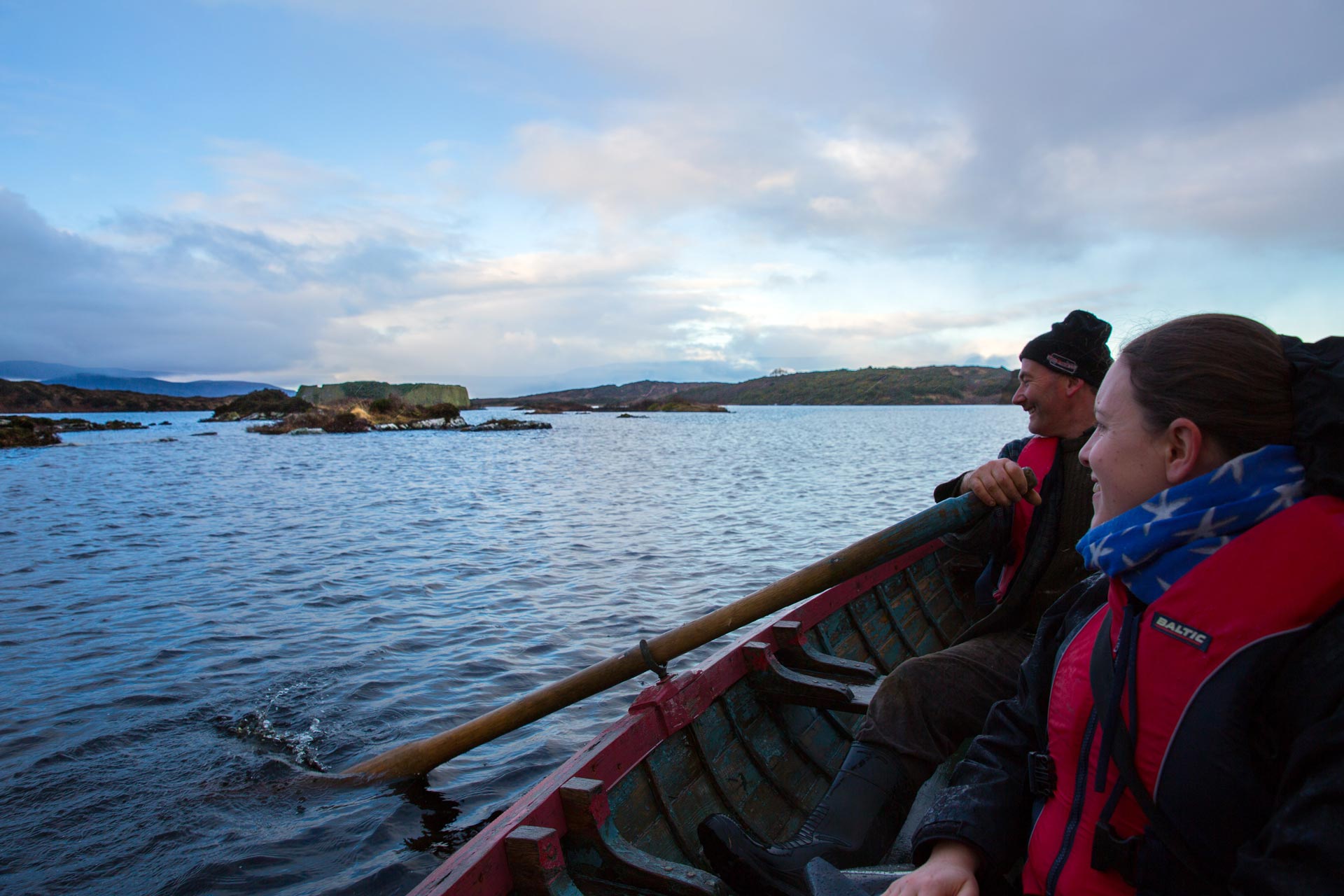 Doon Fort, Co. Donegal - people in boat