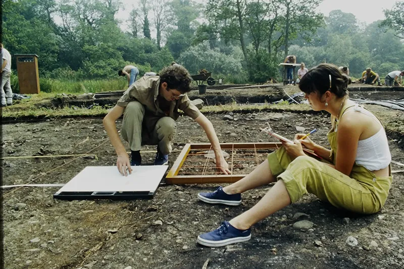 Finbar McCormick and Jamie Crone making a scale drawing of archaeological features (photograph by John Bradley, 1982)